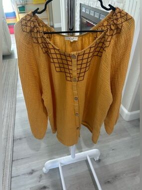 Easel Embroidered Mustard Button-Front Gauze Top
